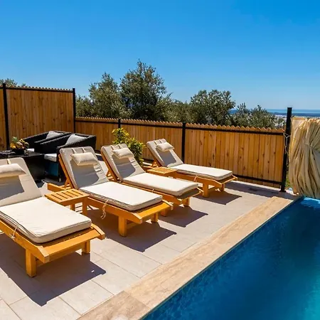 빌라 Oguz- 2 Bedroom Honeymoon Villa With Jacuzzi In Kalkan